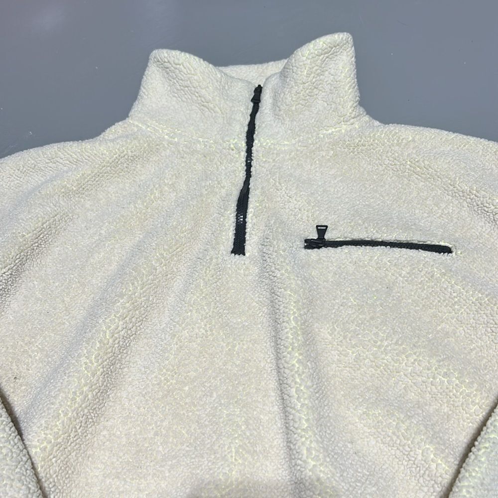 Express Fuzzy Sherpa - Picture 4 of 6